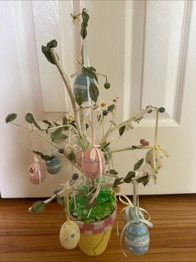Pastel Easter Egg Decorative Tree